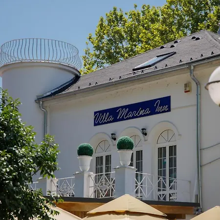 Marina Bed and Breakfast 4*